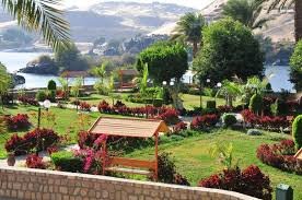 Wonderful El Nabatat Island or Kitchener's Island.